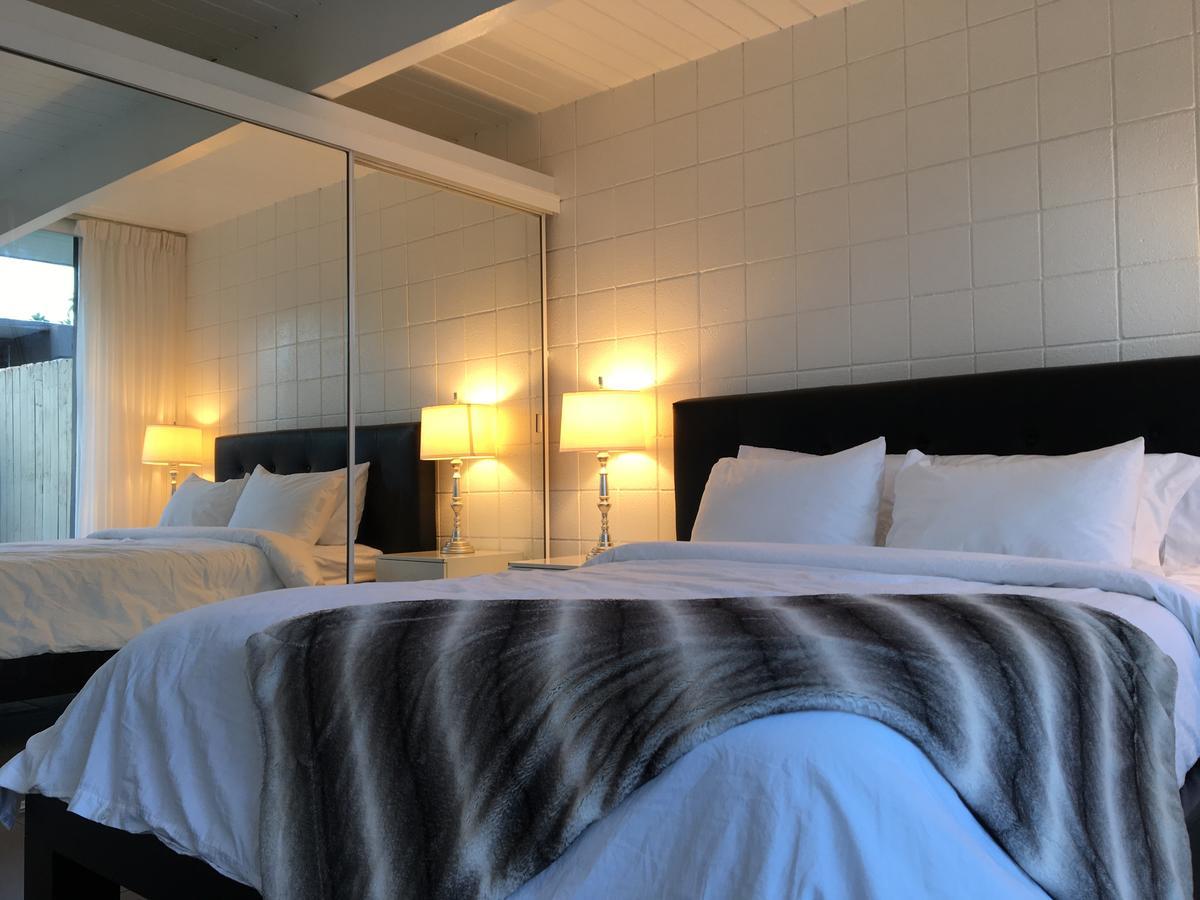 Ocotillo Lodge ปาล์มสปริงส์ ภายนอก รูปภาพ